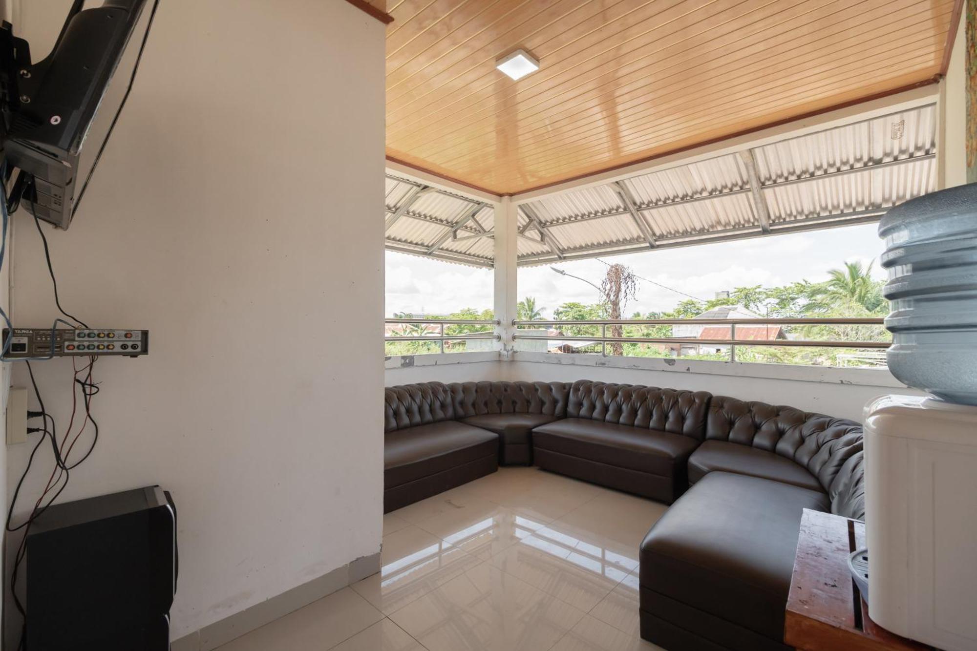 Hotel Reddoorz Syariah Near Jakabaring Sport